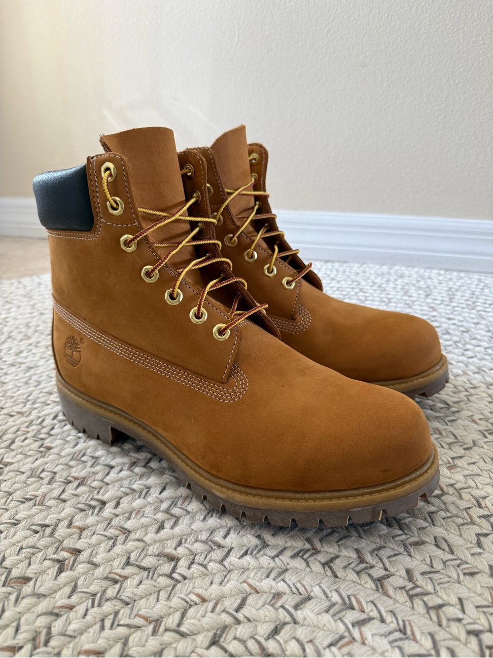 Timberland Premium 6 Inch Waterproof Men’s Nubuck Leather Boots